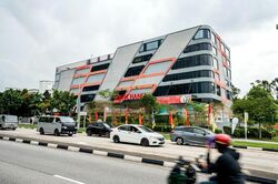 Upper Changi Road North (D17), Shop House #486730701